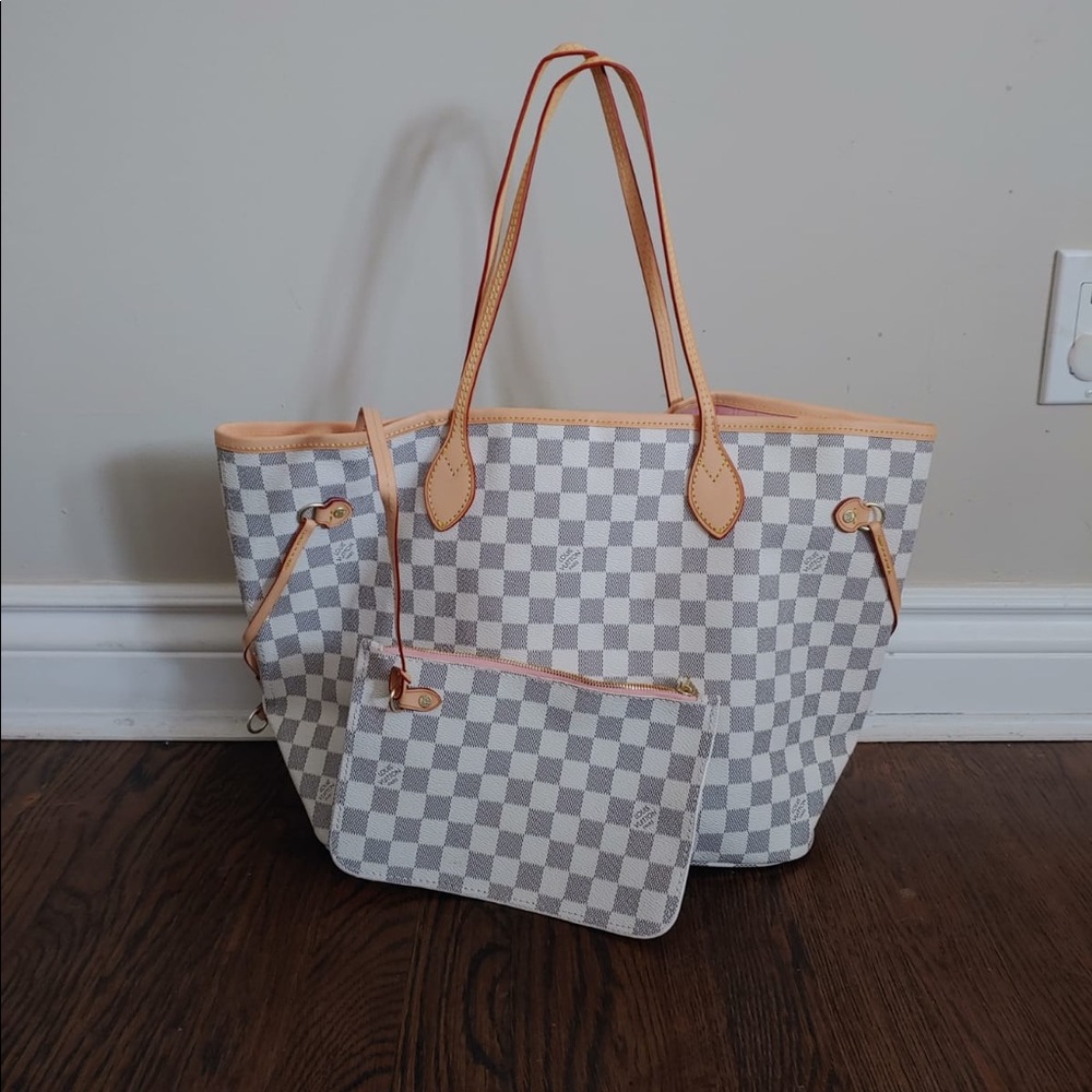 Beautiful Neverfull Purse & Zipper Bag - BRAND NEW